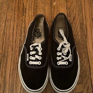 Black vans authentic